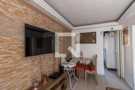 Sala de apartamento à venda com 3 quartos, 56m² em Conjunto Residencial José Bonifácio, São Paulo