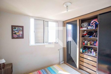 Quarto 2 de apartamento à venda com 2 quartos, 60m² em Cidade Ademar, Diadema