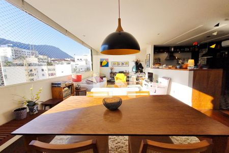 Sala de apartamento à venda com 3 quartos, 140m² em Lagoa, Rio de Janeiro