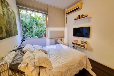 Suíte de apartamento à venda com 3 quartos, 140m² em Lagoa, Rio de Janeiro