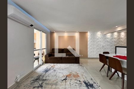 Sala de apartamento à venda com 2 quartos, 79m² em Campestre, Santo André