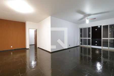 Sala de apartamento para alugar com 3 quartos, 176m² em Centro, Ribeirão Preto