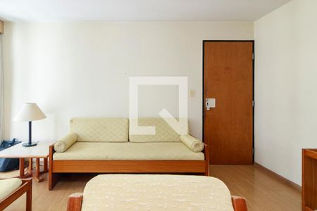 Sala de apartamento para alugar com 1 quarto, 50m² em Campo Belo, São Paulo