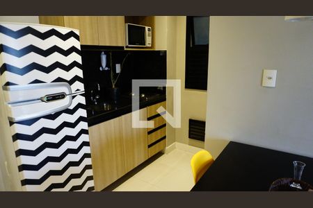 Cozinha de apartamento à venda com 1 quarto, 40m² em Curicica, Rio de Janeiro