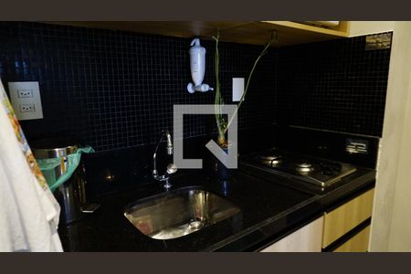 Cozinha de apartamento à venda com 1 quarto, 40m² em Curicica, Rio de Janeiro