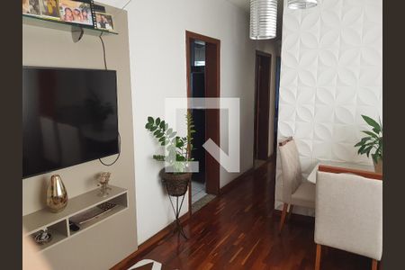 Sala de apartamento à venda com 3 quartos, 76m² em Centro, Contagem