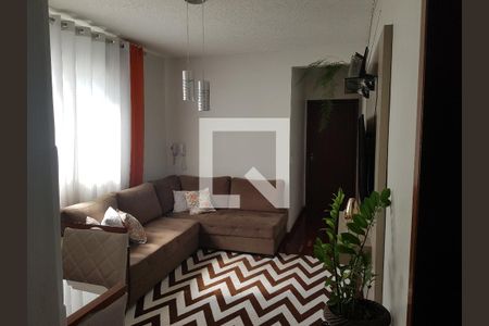 Sala de apartamento para alugar com 3 quartos, 76m² em Centro, Contagem