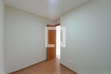 Quarto 1 de apartamento para alugar com 2 quartos, 44m² em Parque Industrial, Campinas