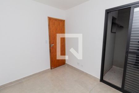 Quarto 1 - com varanda térrea de apartamento para alugar com 2 quartos, 37m² em Vila Ré, São Paulo