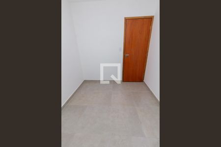 Quarto 1 de apartamento para alugar com 2 quartos, 37m² em Vila Ré, São Paulo