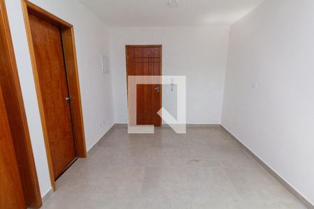 Sala e Cozinha de apartamento para alugar com 2 quartos, 37m² em Vila Ré, São Paulo