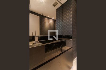 Lavabo de apartamento para alugar com 1 quarto, 66m² em Três Figueiras, Porto Alegre