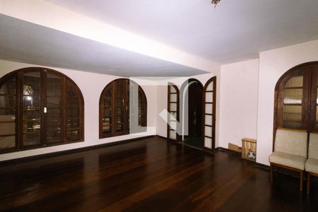 Sala 2 de casa à venda com 5 quartos, 279m² em Vila Nova, Porto Alegre