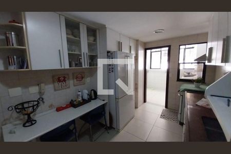 Apartamento à venda com 4 quartos, 147m² em Icaraí, Niterói