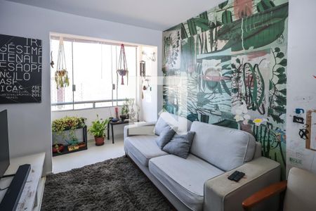 Sala de apartamento à venda com 4 quartos, 122m² em Vila Gumercindo, São Paulo