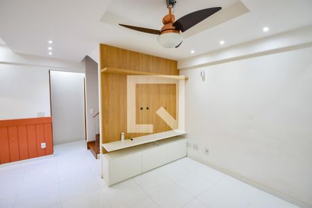 Sala de casa de condomínio à venda com 4 quartos, 120m² em Méier, Rio de Janeiro