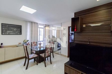 Apartamento à venda com 75m², 2 quartos e 2 vagasSala