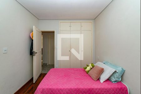 Suíte de apartamento à venda com 3 quartos, 90m² em Coração Eucarístico, Belo Horizonte