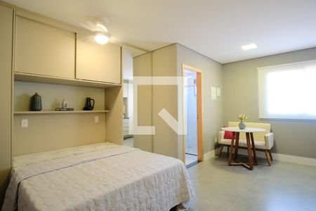 Sala de kitnet/studio para alugar com 1 quarto, 25m² em Vila Gomes Cardim, São Paulo