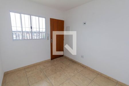 Sala de apartamento para alugar com 2 quartos, 42m² em Parque Cisper, São Paulo