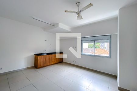 Sala/Quarto de kitnet/studio para alugar com 1 quarto, 18m² em Brás, São Paulo