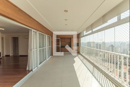 Varanda de apartamento à venda com 3 quartos, 256m² em Vila Gumercindo, São Paulo