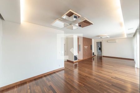 Apartamento à venda com 256m², 3 quartos e 4 vagasSala