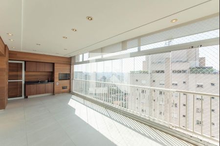 Varanda de apartamento à venda com 3 quartos, 256m² em Vila Gumercindo, São Paulo