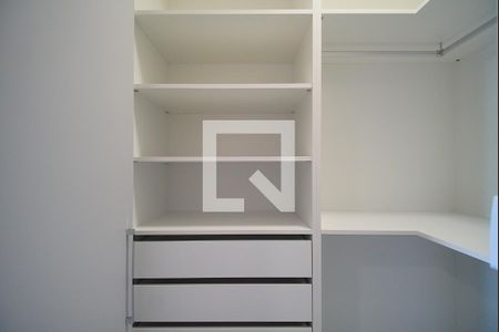 Closet de kitnet/studio para alugar com 1 quarto, 39m² em Centro, Novo Hamburgo