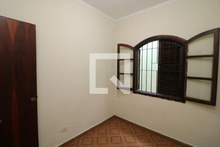 Quarto de casa para alugar com 3 quartos, 120m² em Vila Antonieta, São Paulo