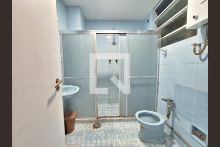 Banheiro  de kitnet/studio para alugar com 1 quarto, 43m² em Centro, Rio de Janeiro