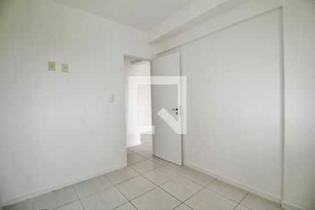 Quarto 1 de apartamento para alugar com 2 quartos, 70m² em Pituaçu, Salvador