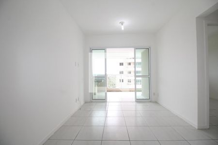 Sala de apartamento para alugar com 2 quartos, 70m² em Pituaçu, Salvador