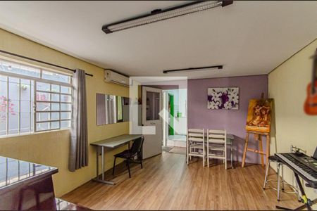 Sala de casa à venda com 3 quartos, 80m² em Vila Mariana, São Paulo