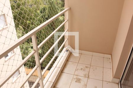 Sacada de apartamento para alugar com 2 quartos, 49m² em Barro Branco, Cotia