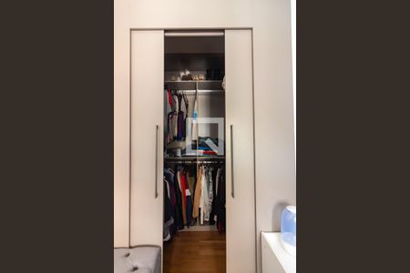 Closet de apartamento à venda com 1 quarto, 54m² em Centro, Osasco