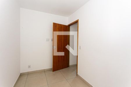 Quarto 1 de apartamento para alugar com 2 quartos, 40m² em Vila Matilde, São Paulo