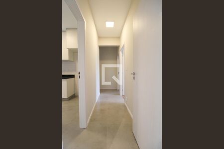 Corredor de apartamento à venda com 2 quartos, 108m² em Nova Campinas, Campinas