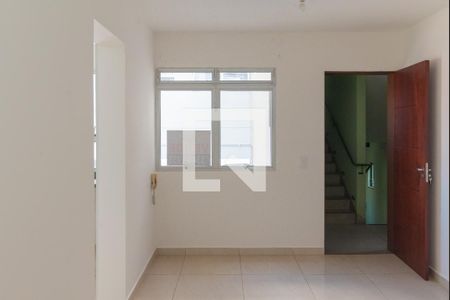 Sala de apartamento para alugar com 2 quartos, 57m² em Jardim do Lago, Campinas