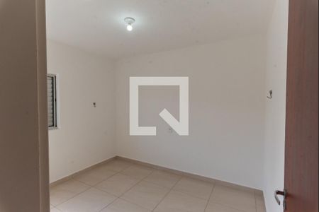 Quarto 1 de apartamento para alugar com 2 quartos, 57m² em Jardim do Lago, Campinas