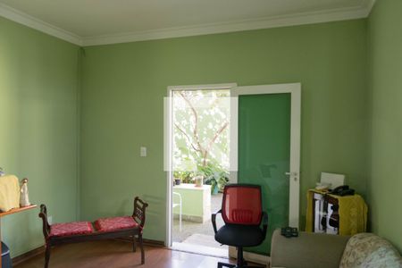 Sala de casa à venda com 2 quartos, 240m² em Carlos Prates, Belo Horizonte