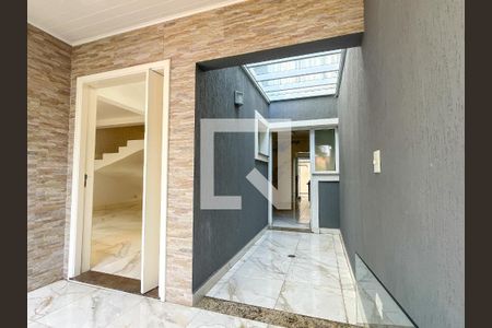 Entrada de casa à venda com 3 quartos, 350m² em Vila Pereira Barreto, São Paulo