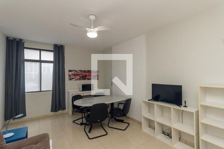 Sala de apartamento à venda com 2 quartos, 67m² em Bela Vista, São Paulo