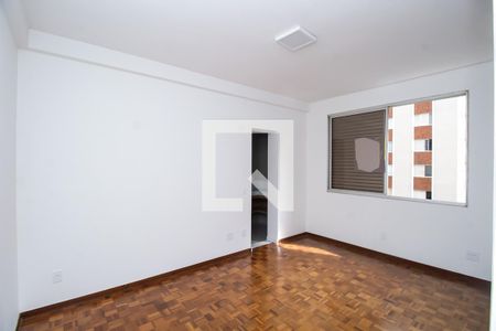 Suíte de apartamento para alugar com 4 quartos, 190m² em Funcionários, Belo Horizonte