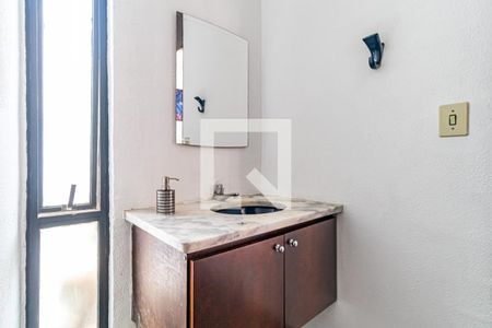 Lavabo 1 de casa à venda com 3 quartos, 234m² em Rolinópolis, São Paulo