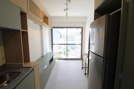 Sala/Cozinha de kitnet/studio para alugar com 1 quarto, 27m² em Vila Nova Conceição, São Paulo