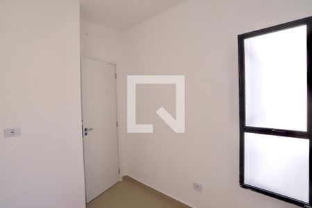 Quarto 2 de apartamento para alugar com 2 quartos, 40m² em Vila Oratorio, São Paulo