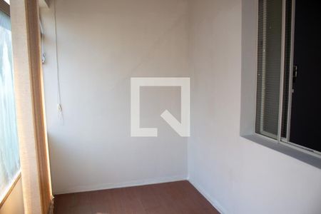 Quarto  de apartamento para alugar com 2 quartos, 100m² em Centro, Ribeirão Pires