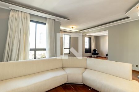 Apartamento para alugar com 192m², 3 quartos e 2 vagasSala