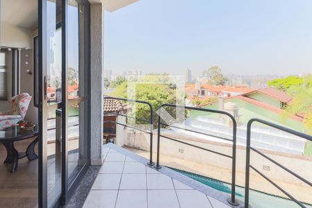 Varanda Sala Estar/TV/Jantar de casa à venda com 4 quartos, 350m² em Jardim Peri Peri, São Paulo